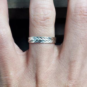 Size 7 Sterling Silver Diamond Cut Textured Open Band Ring